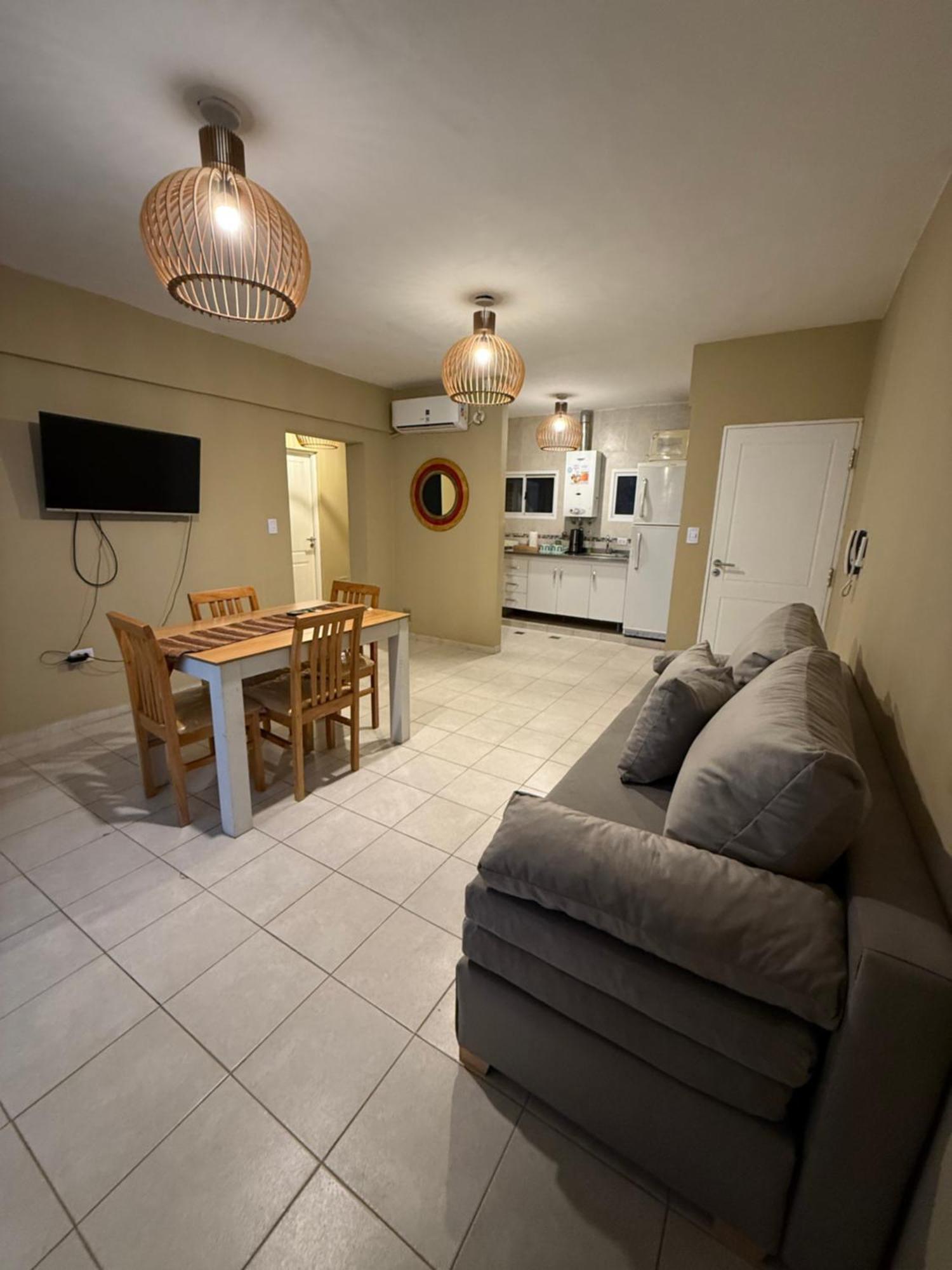 Centrico 5 Personas 3 Ambientes * Santiago del Estero